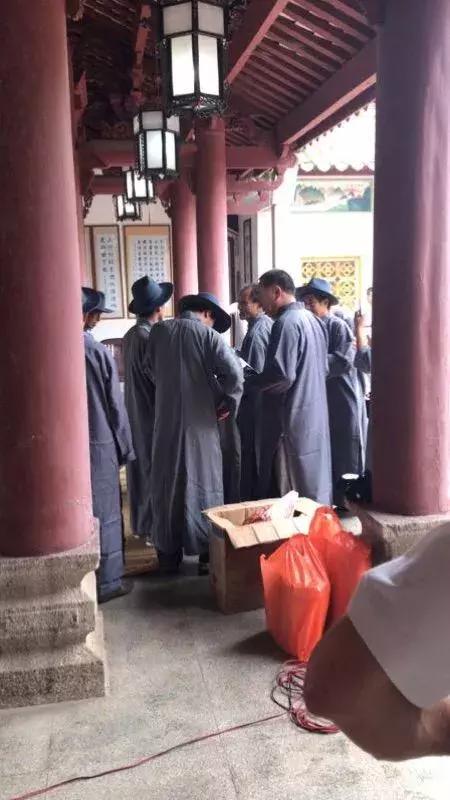 广东吴川吴氏祭祖视频,吴川上郭吴氏祖墓