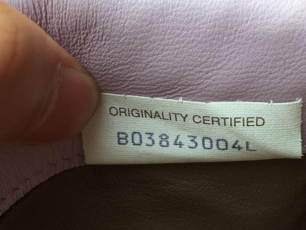 bv钱包鉴定,bv钱包是正品吗