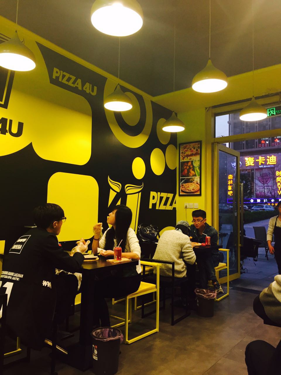 每个饥饿的夜晚,每个饥肠辘辘的夜晚