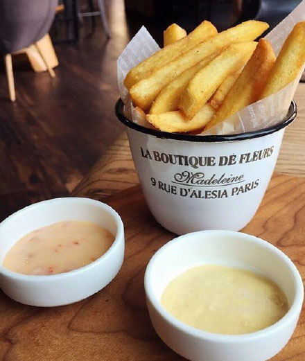 每个饥饿的夜晚,每个饥肠辘辘的夜晚