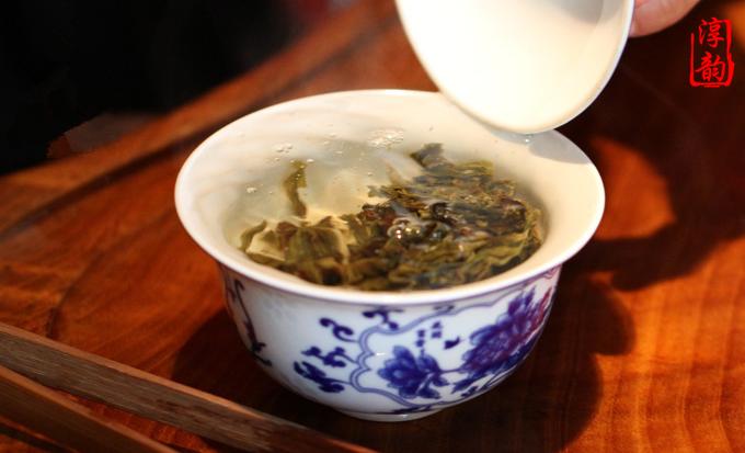 喝绿茶减肥还是普洱茶减肥,减肥喝普洱茶生茶还是熟茶好