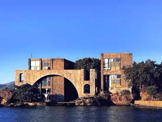 杨丽萍的太阳宫简介,杨丽萍太阳宫全部照片