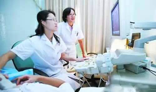 7个月孕妇下身有点出血,女子意外怀孕6个月才发现大出血