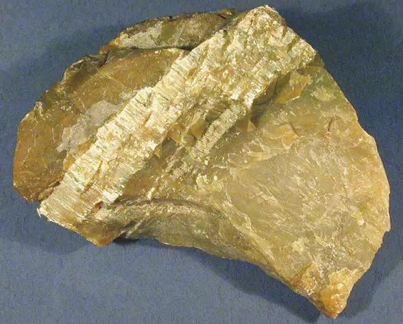 蓝宝石原矿全过程,迪拜顶级奢侈原矿宝石