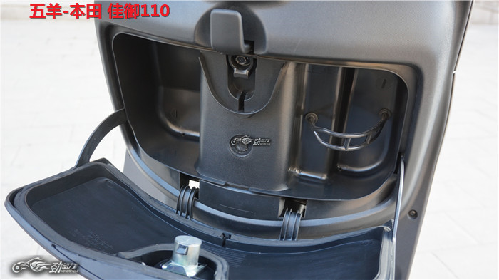 上下班代步踏板摩托车推荐,城市代步小摩托车推荐