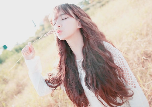 第一次见面怎么聊天比较合适,第一次见面怎么聊天不冷场