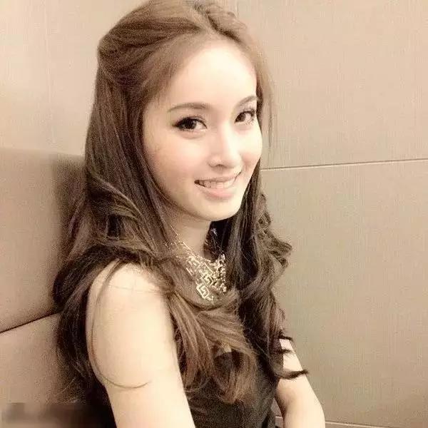 揭秘:真实的泰国人妖,昙花一现的美丽