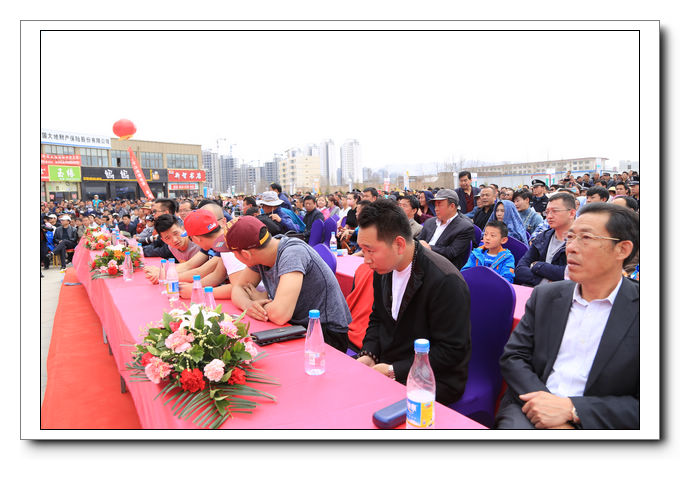 青海互助打起来了,昆仑对决又在青海互助上演搏击大战