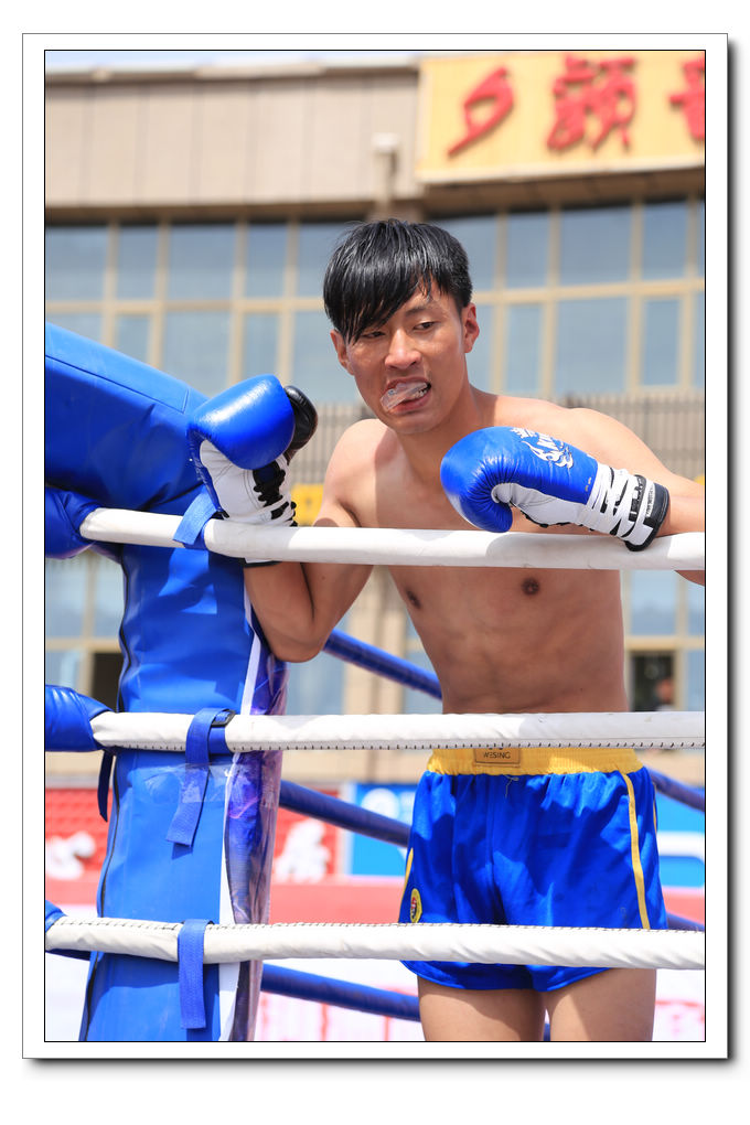 青海互助打起来了,昆仑对决又在青海互助上演搏击大战