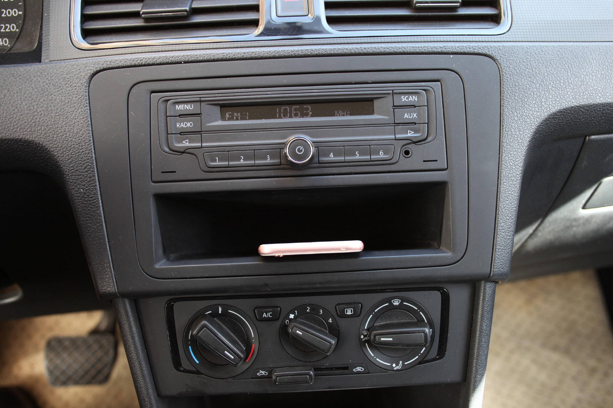 桑塔纳好不好卖,新款桑塔纳行驶60000公里感受