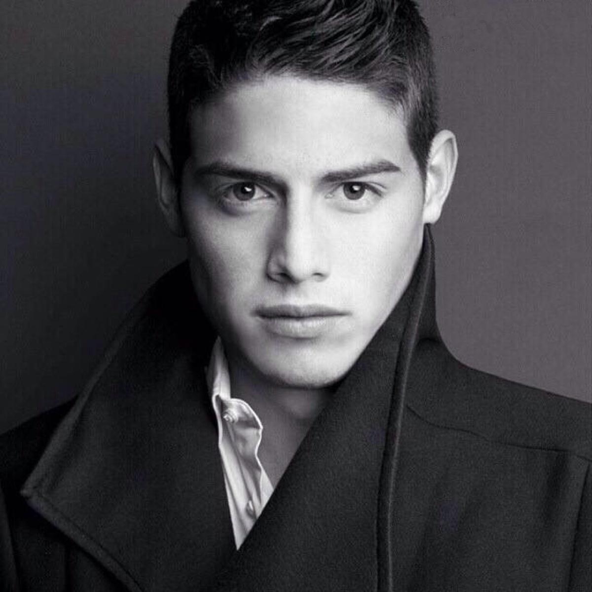 c罗爱打扮,35岁的c罗再次上演奇迹