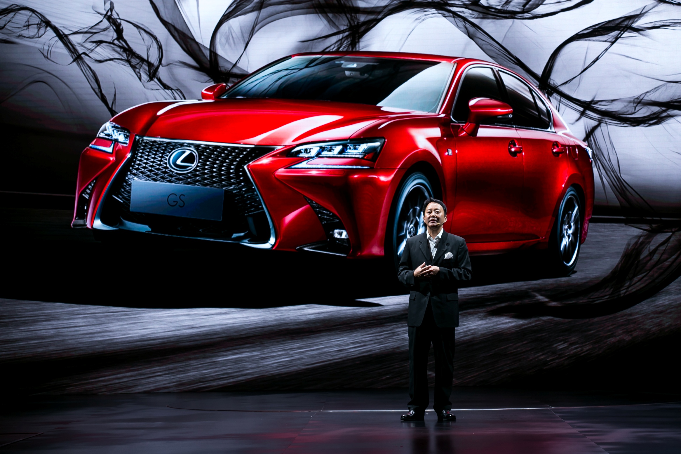 猛虎蔷薇全新雷克萨斯GS起步价仅售45.9万