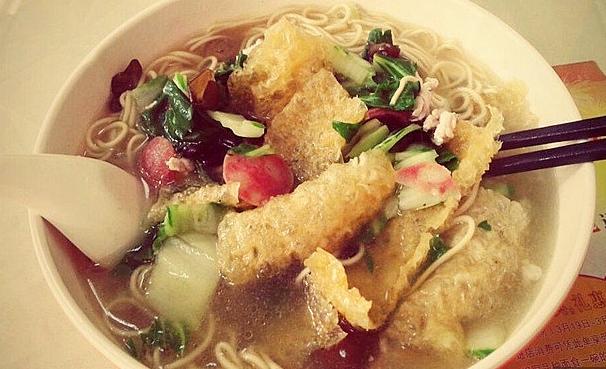 南京明瓦廊牛肉锅贴,南京明瓦廊小吃街推荐