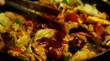 宋仲基韩国吃饭 (宋仲基韩国料理)