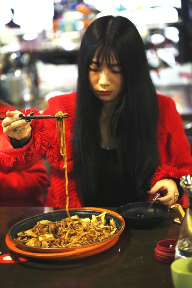 宋仲基韩国吃饭 (宋仲基韩国料理)