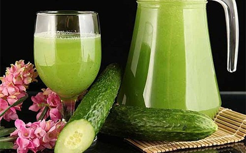 鼻子脸颊两侧毛孔粗大用什么食补,解决毛孔粗大的食谱