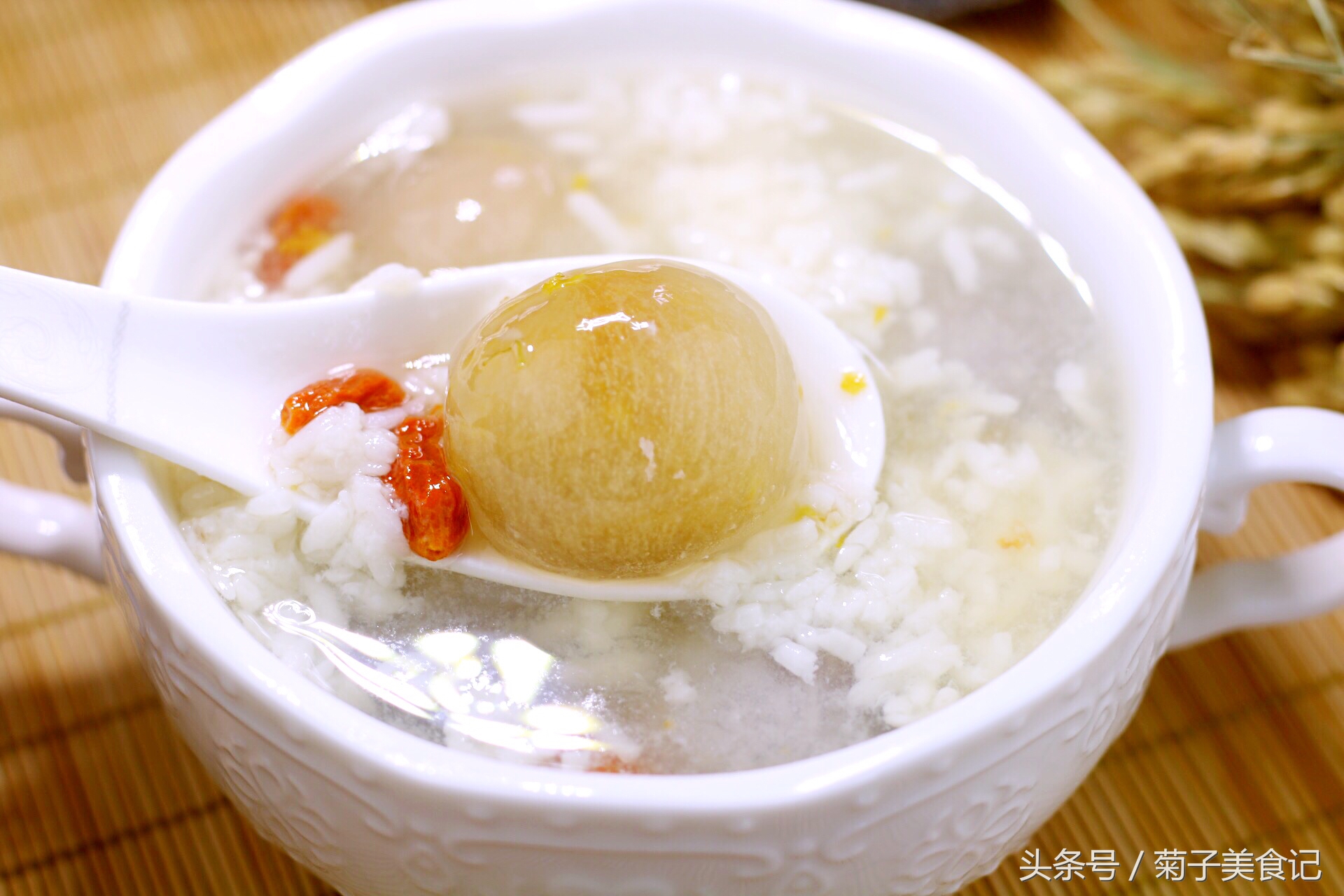 冰粉酒酿醪糟用糯米还是大米,甜米酒醪糟做法