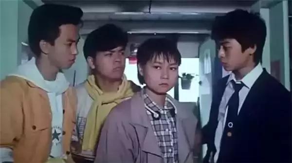 周润发经典电影片段小偷,周润发张国荣经典港片推荐