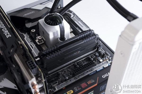 intel第十代酷睿首发深度评测,intel酷睿i7八代8700