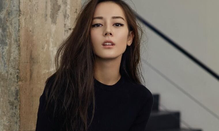 新疆女神除了迪丽热巴还有谁,盘点新疆美女迪丽热巴