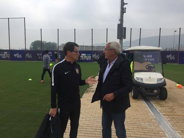 曾经一生之敌中超相见再叙旧两意甲名帅如今都不好过