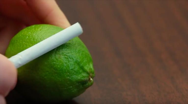 探索下如何破解酒吧常玩的5个把戏!我刚学会了用香烟切柠檬!