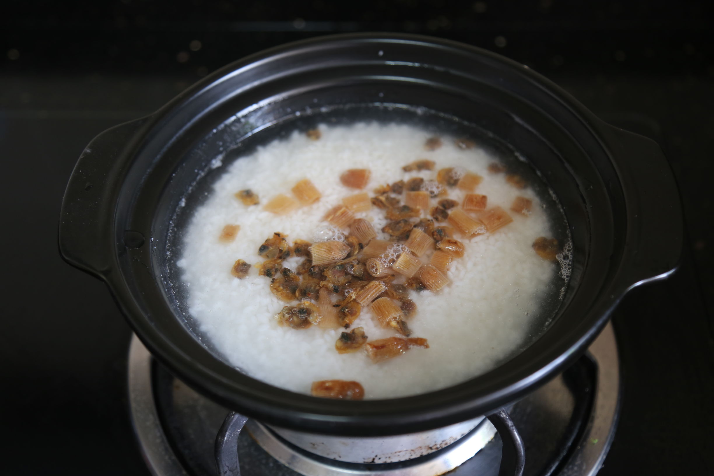 教你做正宗煲仔饭,怎么做出地道的煲仔饭