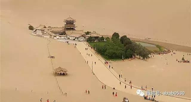 沙漠明珠月牙泉视频,沙漠月牙泉句子