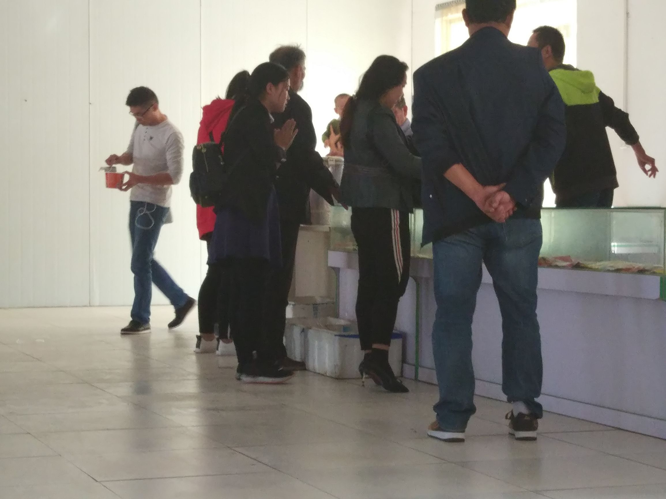 不一样的加油站服务,不一样的服务团队