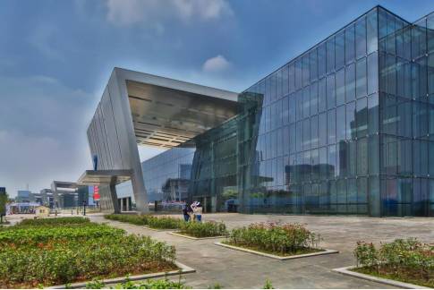 建设中的南京国际博览中心,南京市建邺区国际博览会议中心