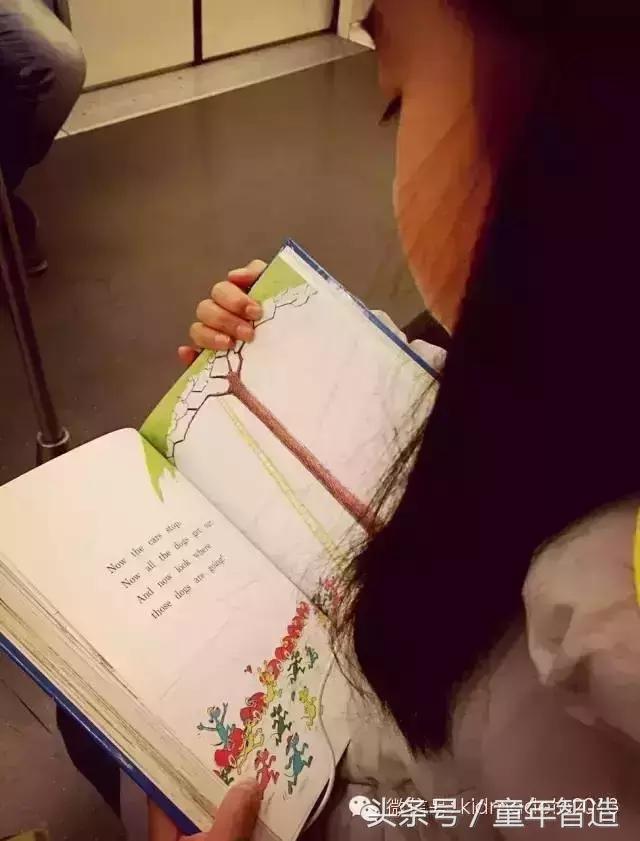 花了上万元孩子依旧英语学不好,那是因为你没找对正确的方法