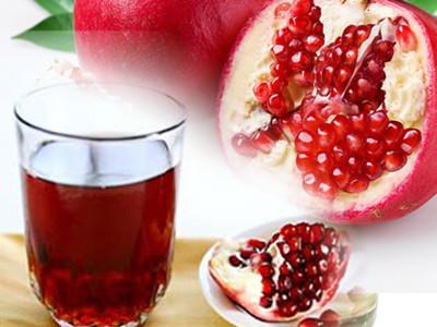 秋季石榴可以多吃吗,石榴籽发暗黄色还能吃吗