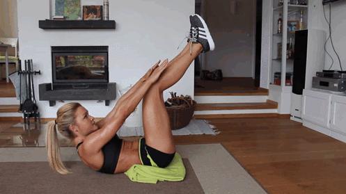 马甲线真的这么难练成吗,很瘦的人为什么很难练出马甲线