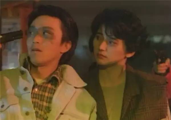 周润发经典电影片段小偷,周润发张国荣经典港片推荐