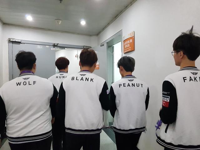 中国喷子太多看腻了？来看韩国是怎样评价EDG：仿佛看到KT的影子