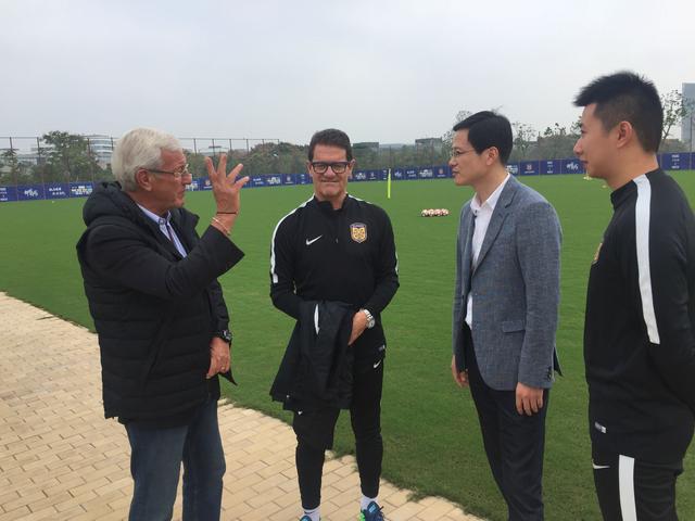 曾经一生之敌中超相见再叙旧两意甲名帅如今都不好过