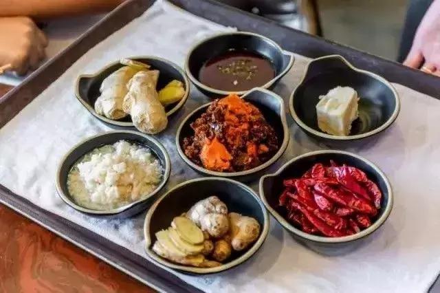 断崖式降温不怕不怕啦！大连4款好吃到炸裂的火锅让你口服心服！