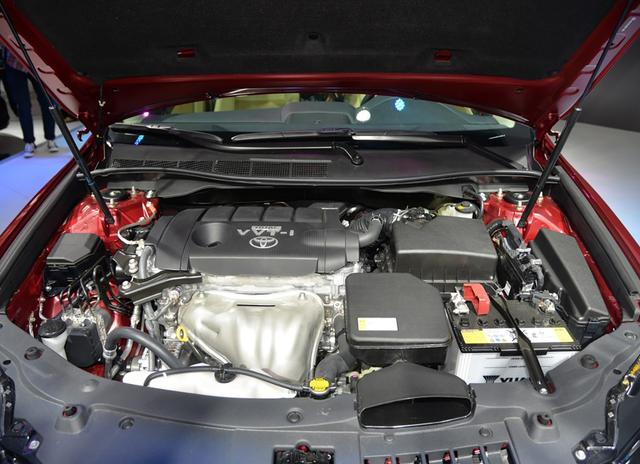 第八代凯美瑞第七代多了些什么,凯美瑞7代车评