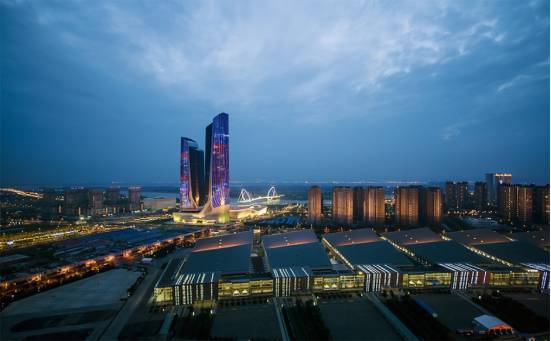 建设中的南京国际博览中心,南京市建邺区国际博览会议中心
