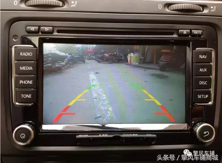 汽车倒车影像为什么是三种颜色的辅助线？都代表什么意思？