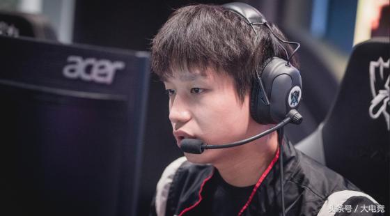 LOLS7，E代购没得代购了，带点鸭脖回去吧