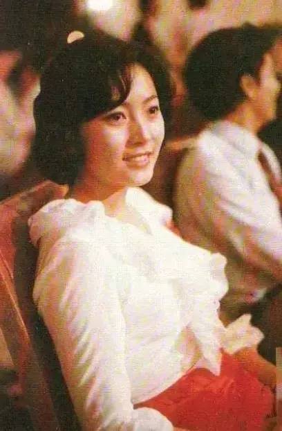 陈道明年轻时最美照片,陈道明年轻时漂亮照片