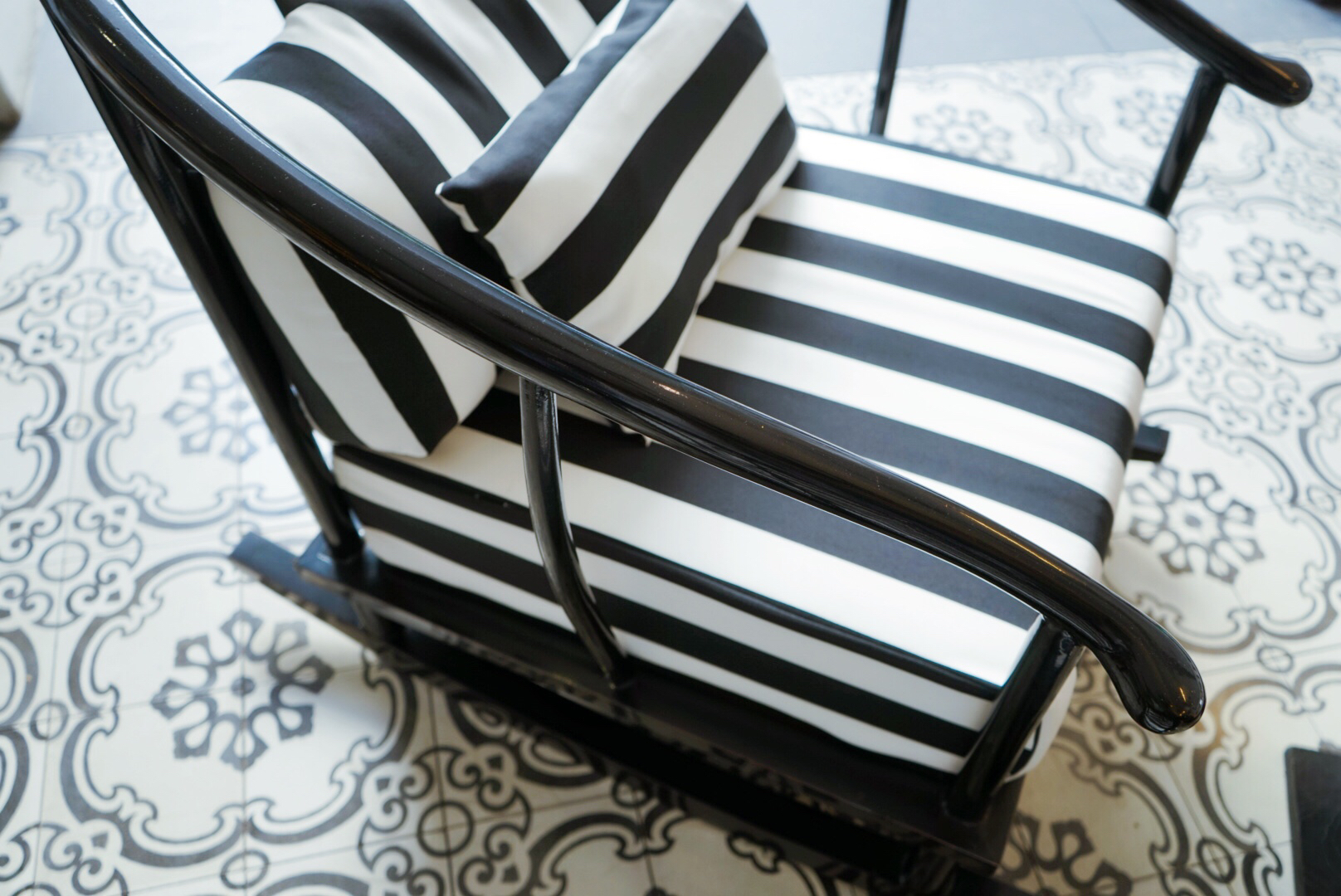 这可能是我见过最朴素的泰国酒店，房价近千元一晚，你会去住吗？