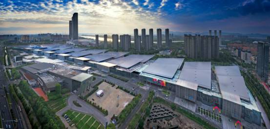 建设中的南京国际博览中心,南京市建邺区国际博览会议中心