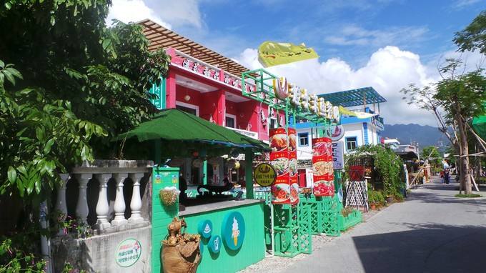 只因在人群里多看了你一眼风景,只因为在人群中多看了你一眼男生