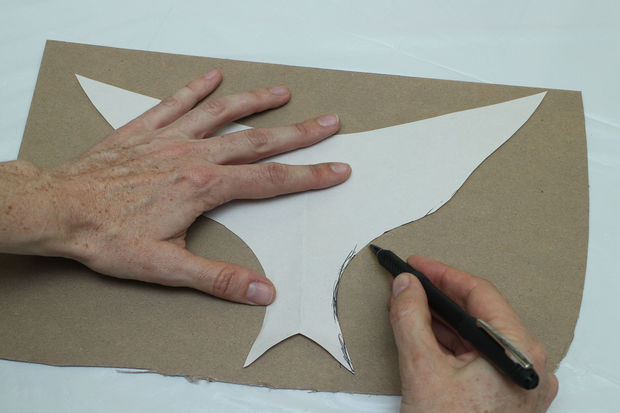 猫头鹰钟表手工制作,猫头鹰树叶手工贴画