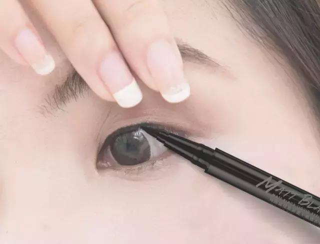 新手画裸妆要画眼线吗,如何画眼线单眼皮裸妆