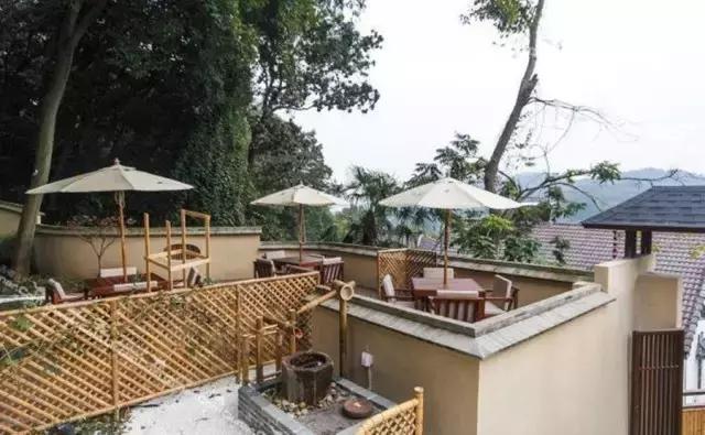 杭州不足山宿：清风中我徐徐相迎，愿你往来是归客