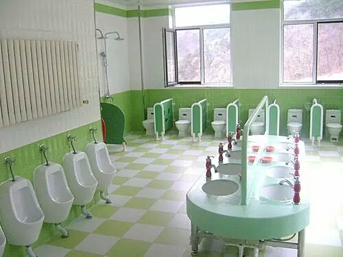 3岁多宝宝喜欢憋尿憋屎怎么办,5岁宝宝憋屎憋尿是不是病