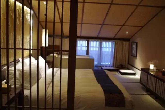 杭州不足山宿：清风中我徐徐相迎，愿你往来是归客